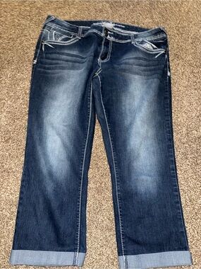 Vanity Dark Blue Cropped Jeans - Distressed Wash